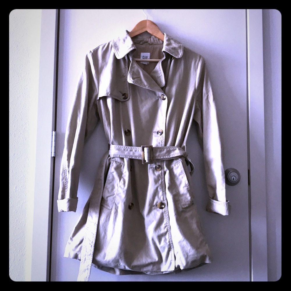Gap Classic Trench Coat in Classic Ivory